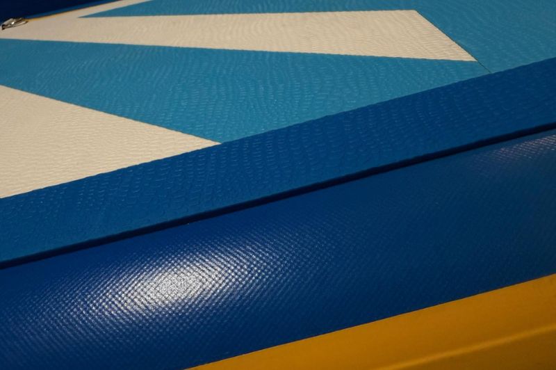 neon x3 nafukovaci paddleboard pad protiskluzova podlozka